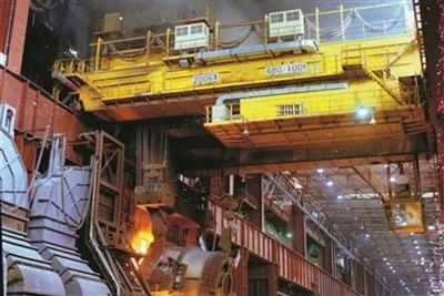 Grua de fusió metàl·lica
