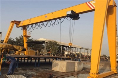 Grua pòrtic de marc mòbil A